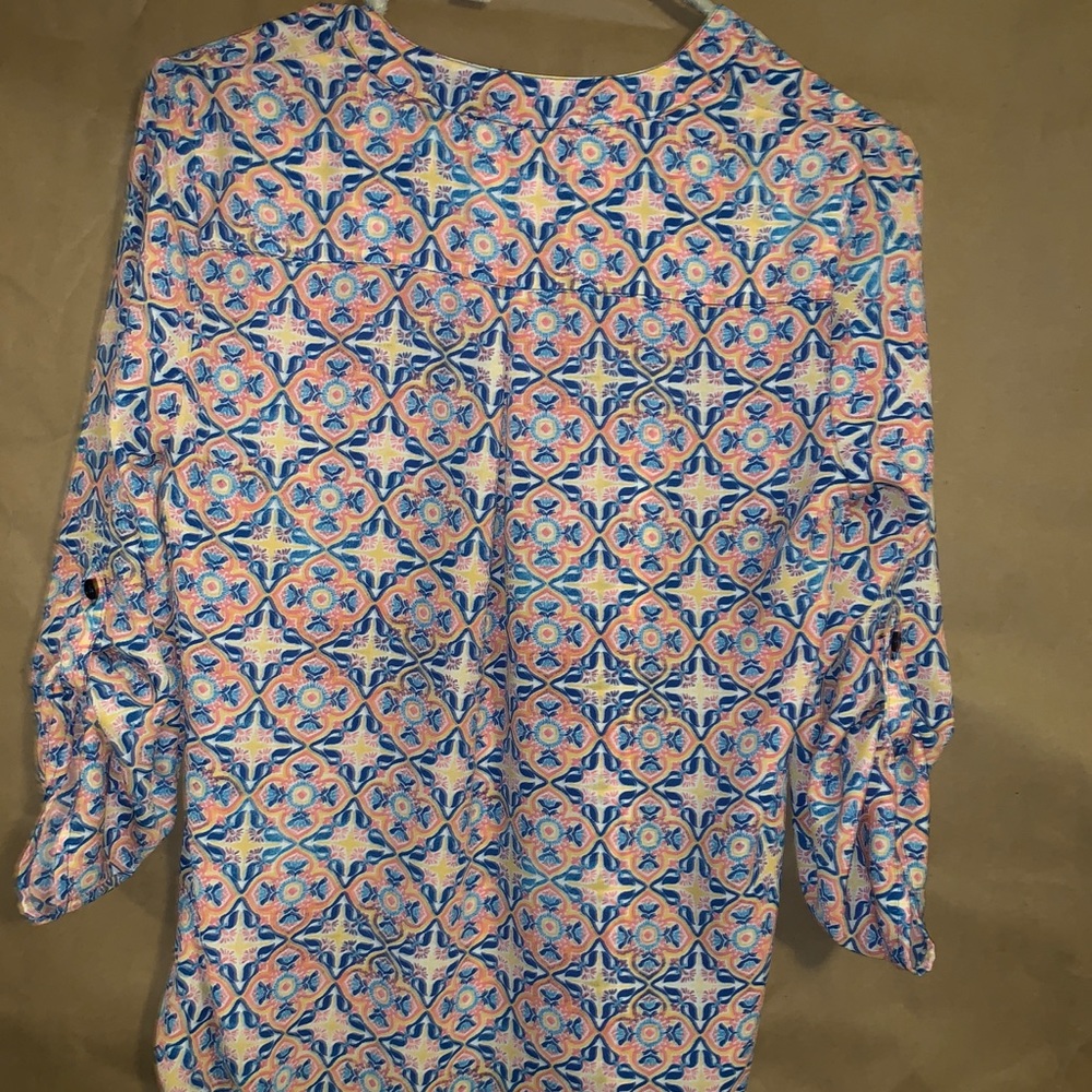 High/Low Blouse - Picture 2 of 3
